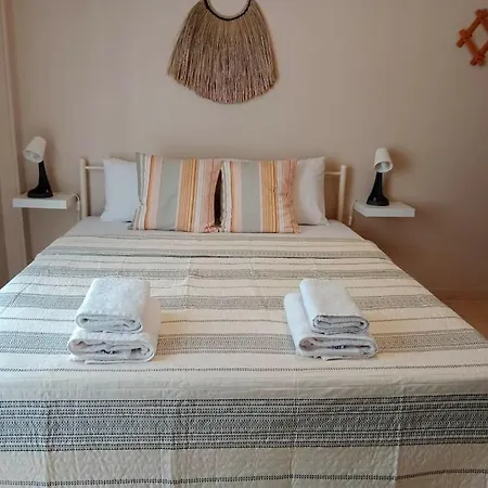 Cherry - Happyhostgr - Downtown Apartment Volos