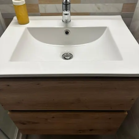 Cherry - Happyhostgr - Downtown