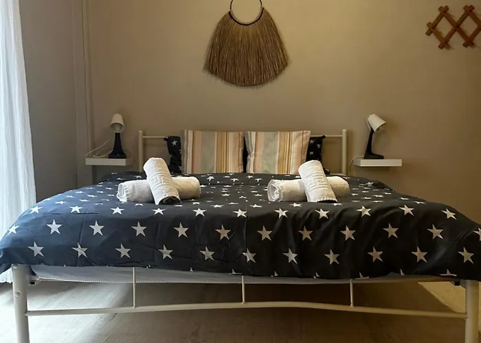 Cherry - Happyhostgr - Downtown